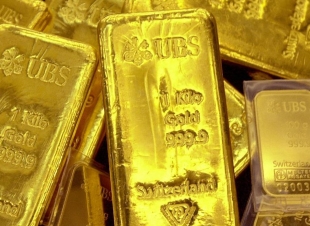 الذهب يرتفع مع هبوط الدولار مع ترقب مستثمرين بيانات التضخم الأميركية هذا الأسبوع